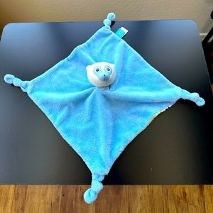 Manhattan toys fruity paws Lemmy the lemur lovey
